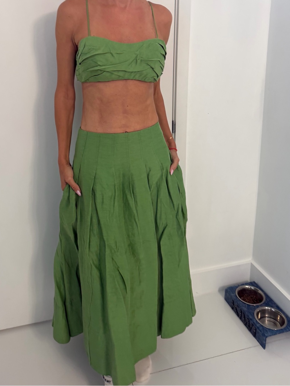 Aje Green Linen-Blend Bandeau Top & Pleated Maxi Skirt Set
Size 12 (US)